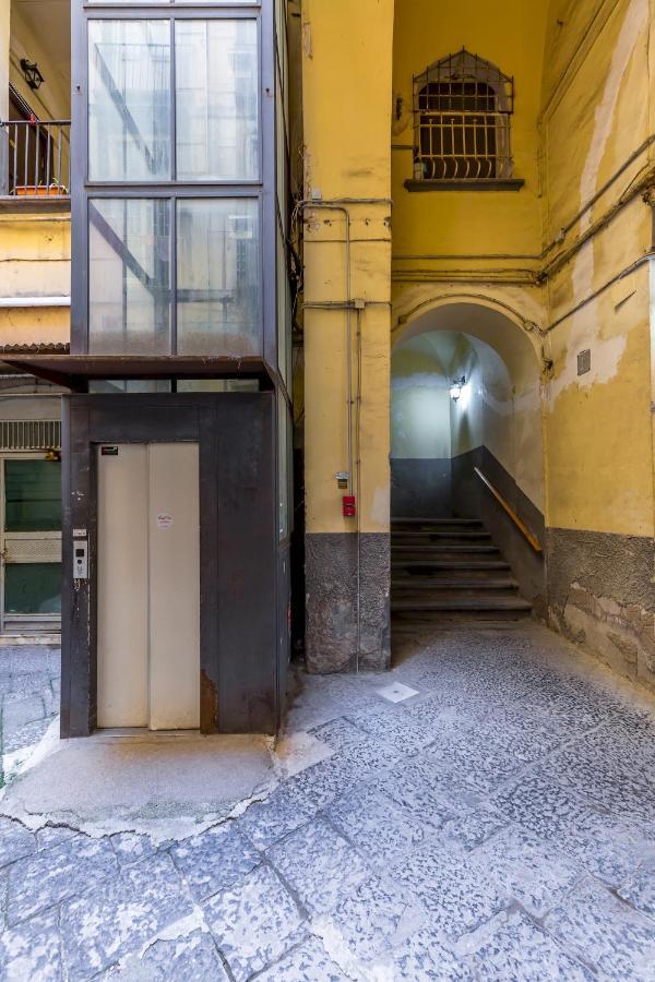 Umberto'S Nest At Toledo Lejlighed Napoli Eksteriør billede